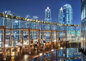 Bars With The World’s Most Awe Inspiring And Breathtaking Views