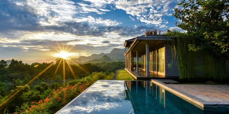 Places To Watch The Sunrise and Sunset While In Bali