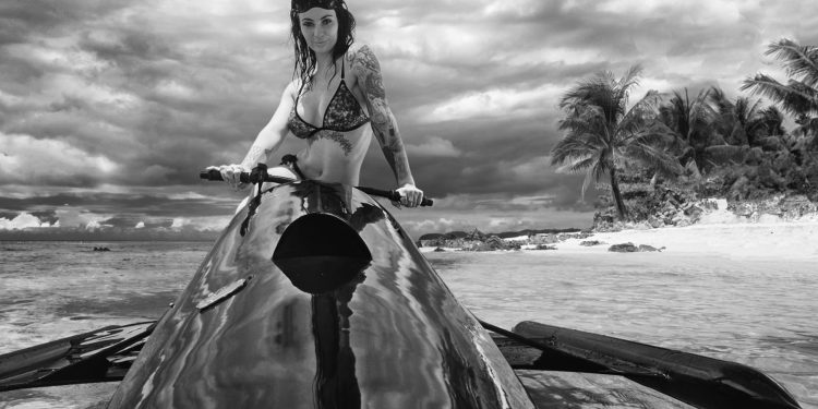 Bond In the Caribbean