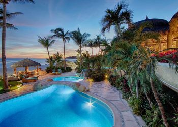 Luxury Vacation Rentals To Check Out In Cabo