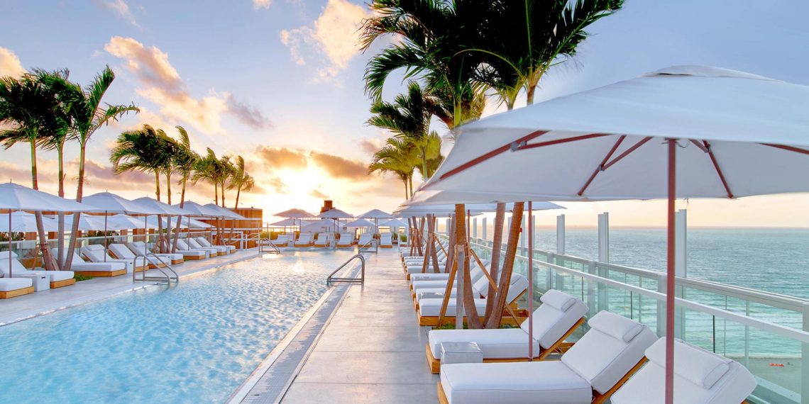 5 Super Chic Caribbean Hotels