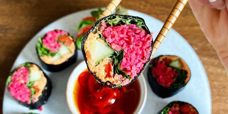 Enjoy Ubud’s Best Raw Food Cafes