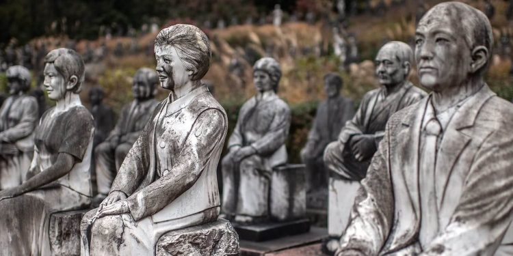 Meet The Statues Of Fureai Sekibutsu No Sato