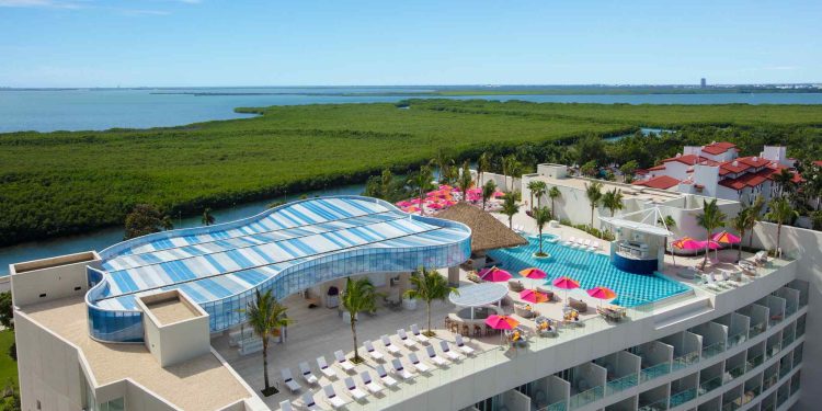 Spectacular Rooftop Pool Views From Breathless Cancun Soul Spa Resort