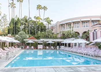 Dior’s ‘Dioriviera’ pop-up is taking over Beverly Hills Hotel
