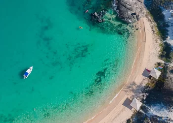 Barefoot luxury at the remote Banubanu Beach Retreat