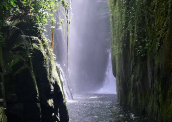 Discovering the Enchanted Klosay Waterfalls of Panama